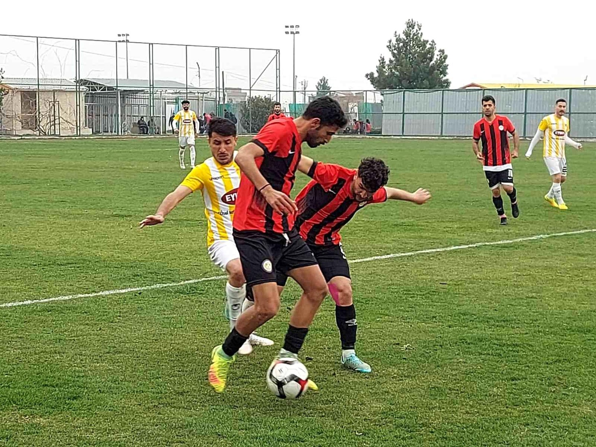 Bağlar Belediyespor şampiyonluğa koşuyor