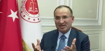 Bakan Bozdağ, kadınlara ve sağlık çalışanlarına şiddetin önlenmesine yönelik yeni paketi AA'ya anlattı (1)