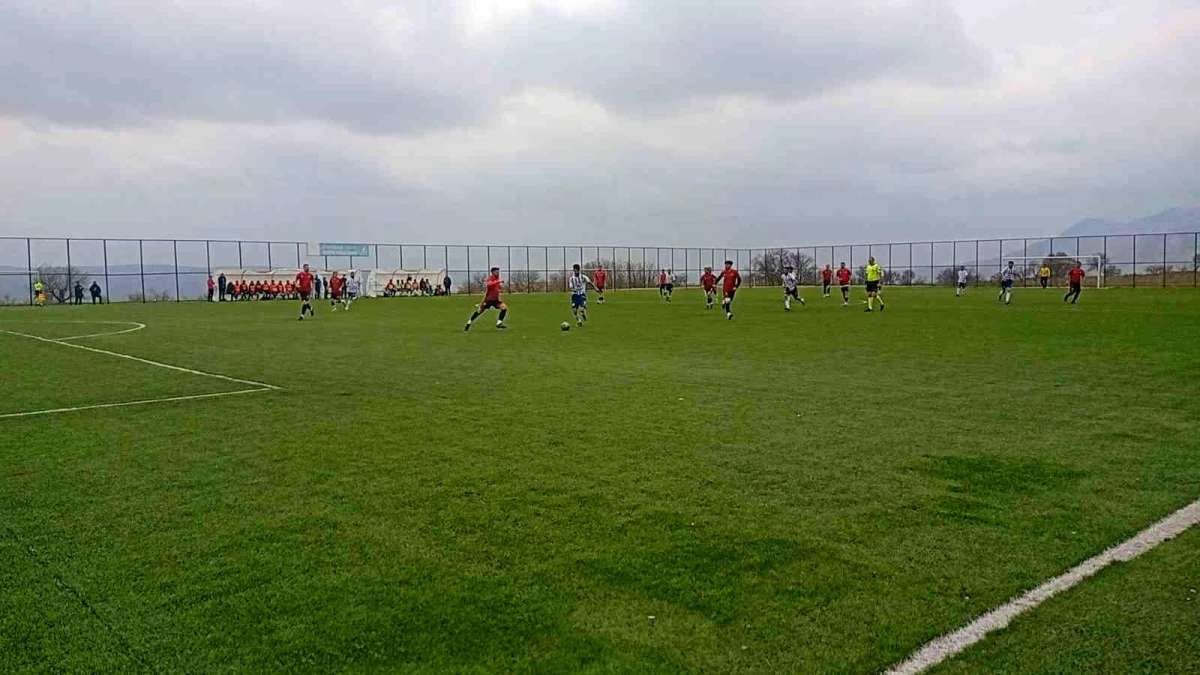 Dicle Gençlikspor, Diyarbakır Adaletspor\'u 3 -2 yendi