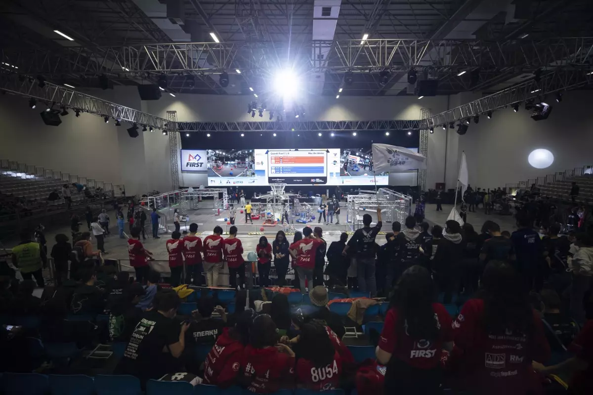 Endüstriyel robot yarışması "First Robotics Competition" sona erdi