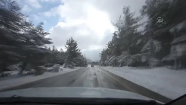 Türk Kızılay, Muğla'da kardan etkilenenlere yardım ulaştırdı