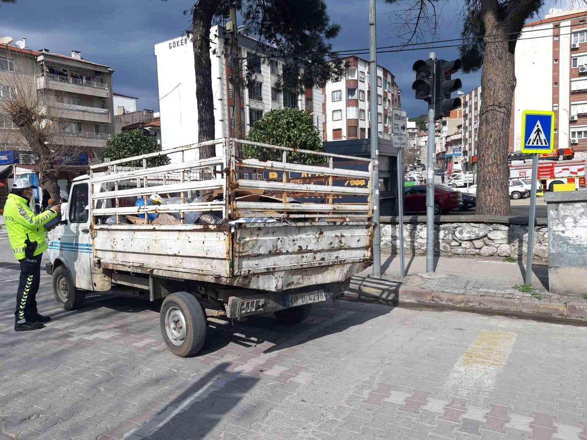 Balıkesir\'de hurdacılara sıkı denetim