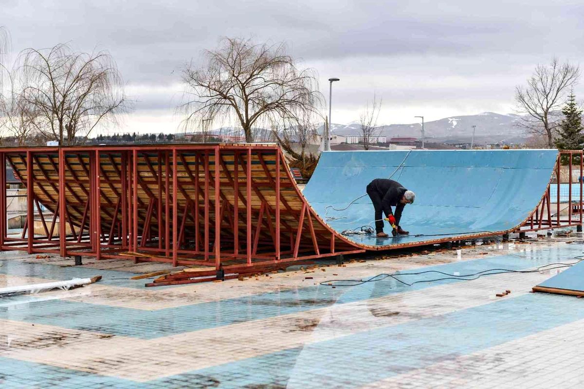 Başkent\'te kaykay parklarının sayısı çoğalacak