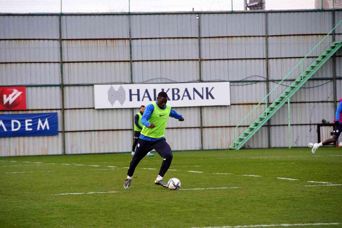 Çaykur Rizespor\'da Kasımpaşa hazırlıkları başladı