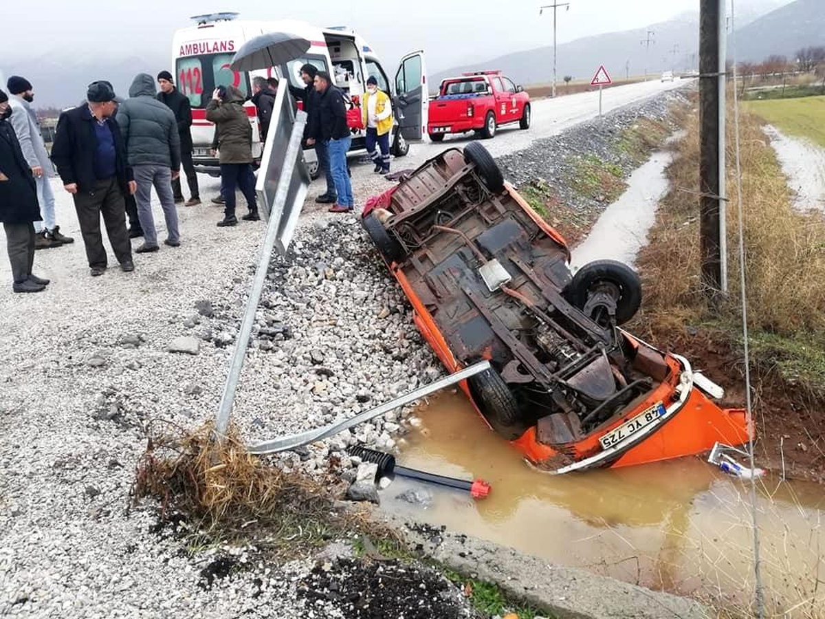 Son dakika haberleri... Denizli\'de 1 haftada 102 ayrı trafik kazası meydana geldi