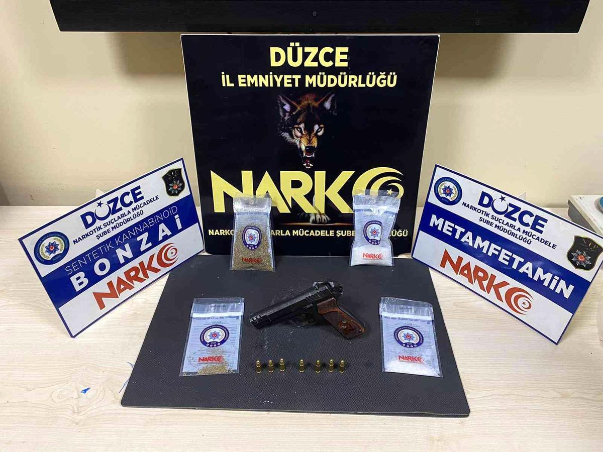 Düzce\'de uyuşturucu taciri yakalandı