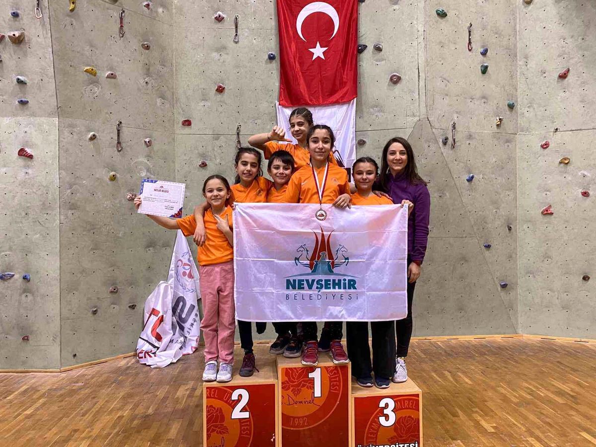 Genç Sporcu Türkiye 3.\'sü oldu