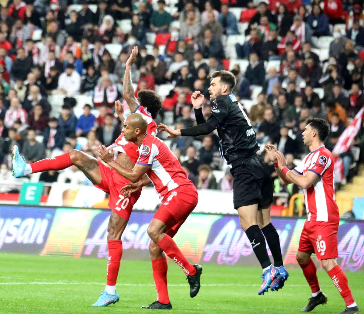 Sivasspor\'un galibiyet hasreti 3 maça çıktı