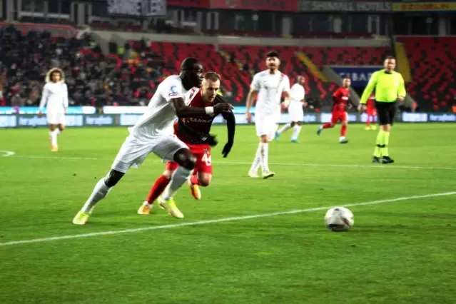 Spor Toto Süper Lig: Gaziantep FK: 1 Hatayspor: 2 (İlk Yarı)