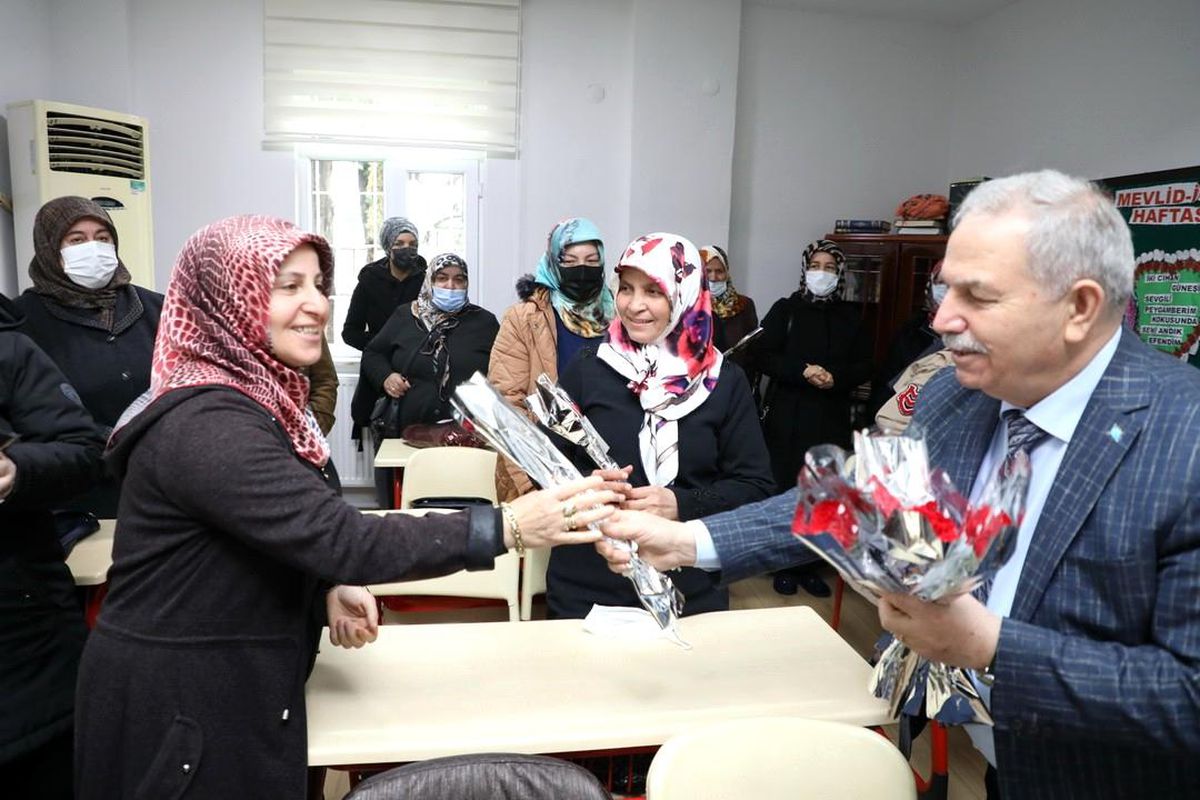 Başkan Demirtaş: "Kadınlarımız baş tacı"