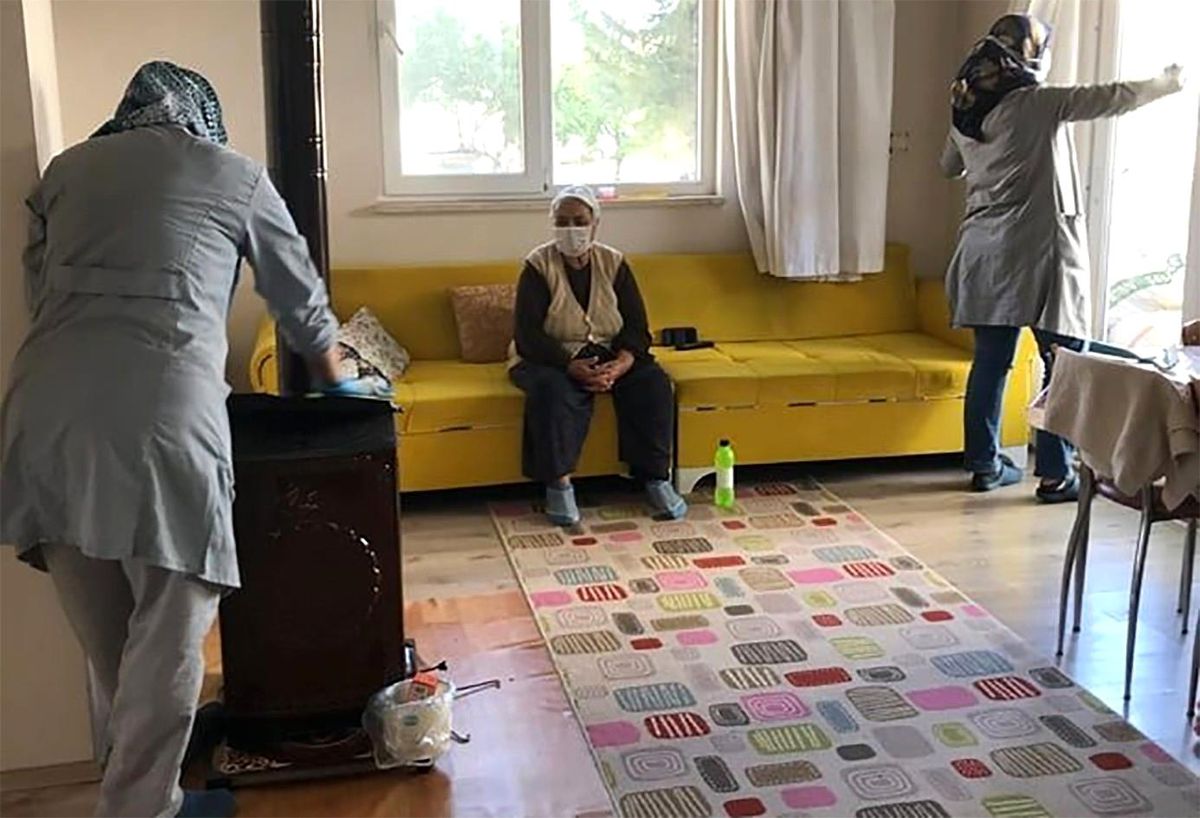 Dalaman\'da yaşlılara yönelik vefa projesi devam ediyor