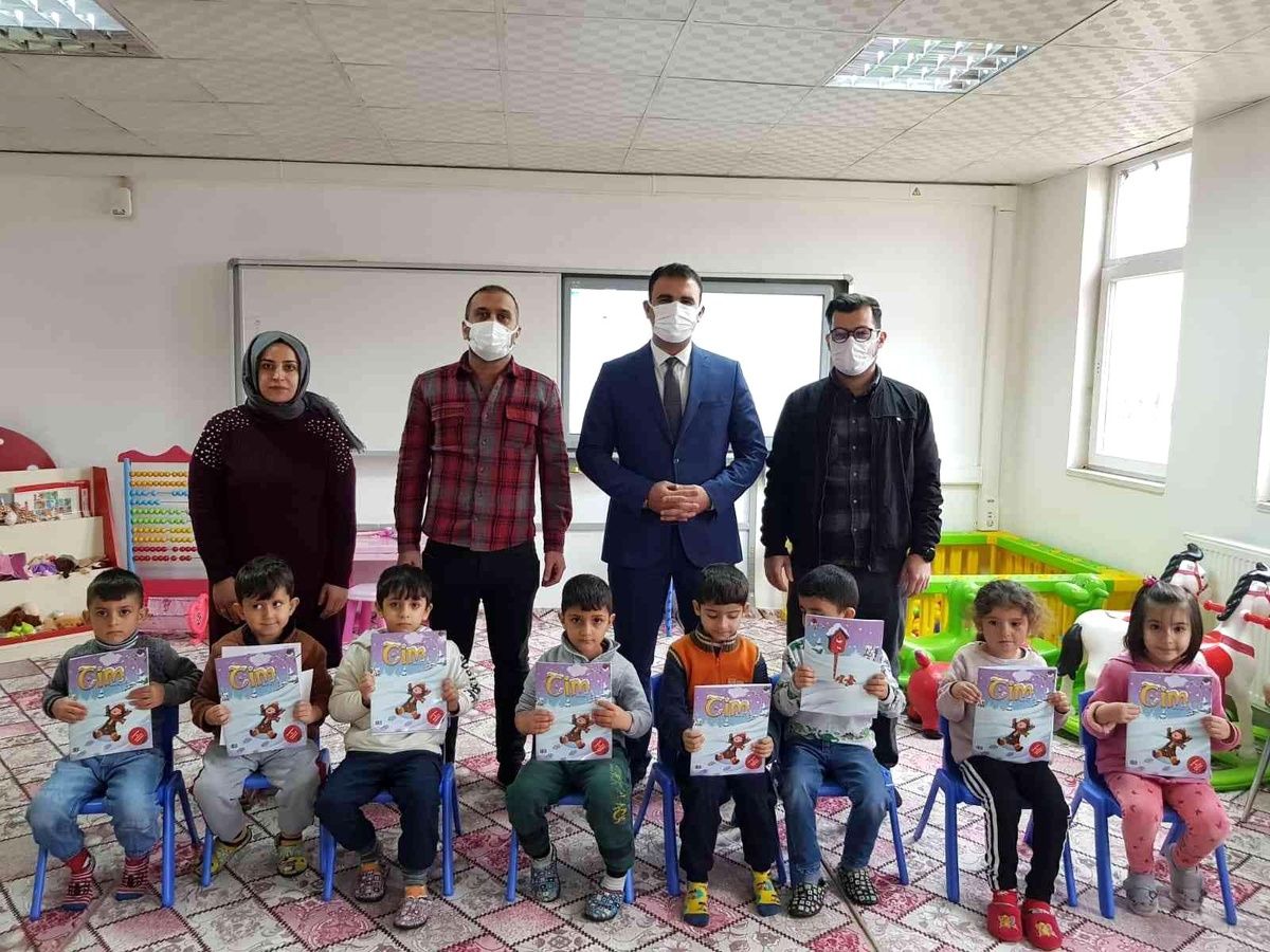 Gerger Müftülüğü minik öğrencileri \'Diyanet Cim\' Dergisi ile buluşturdu