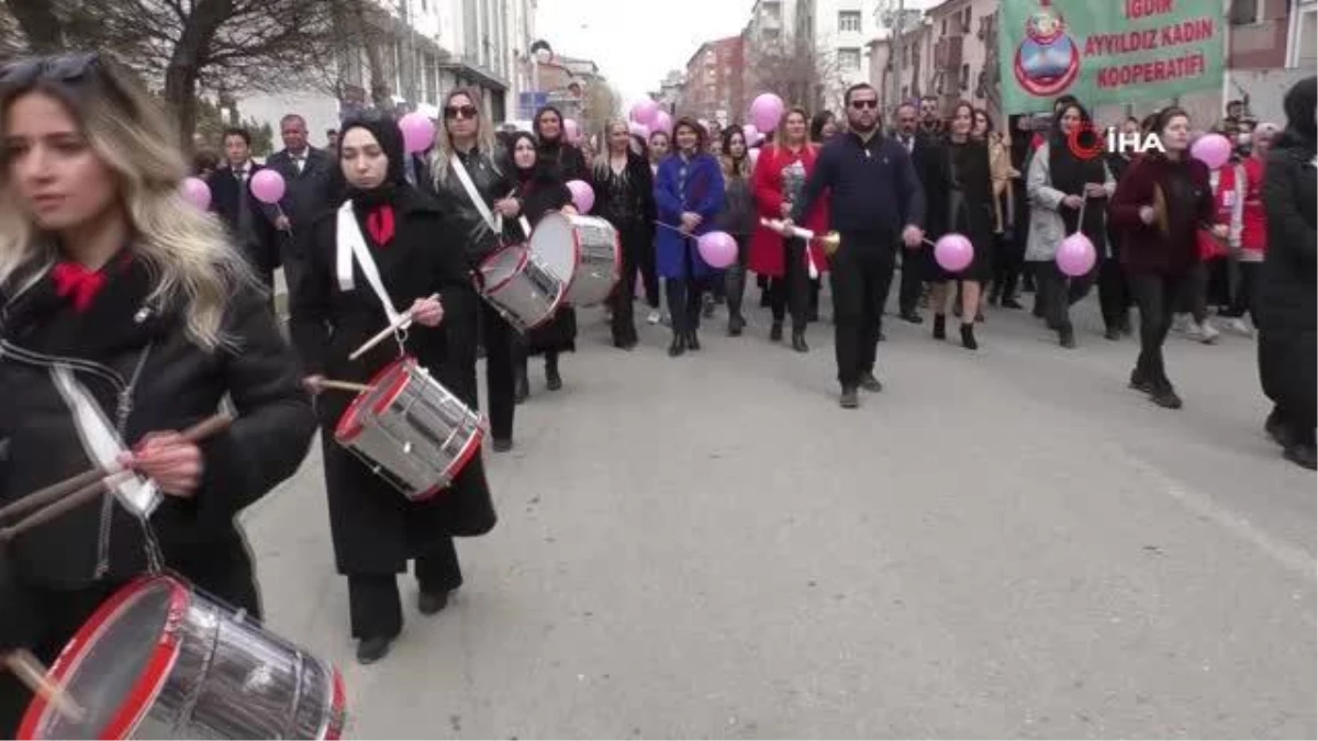 Iğdır\'da \'8 Mart Dünya Emekçi Kadınlar Günü\' kutlandı