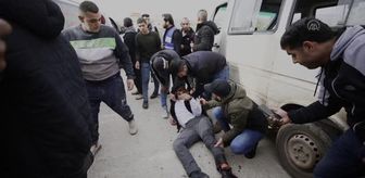 İsrail güçleri, Batı Şeria'da Filistinlilere ait iki evi yıktı