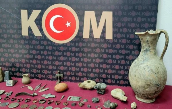 Son dakika haberleri | İzmir'de tarihi eser operasyonu: 2 gözaltı