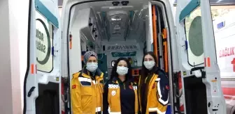 Kadın ambulans şoförü ekibiyle hayat kurtarıyor