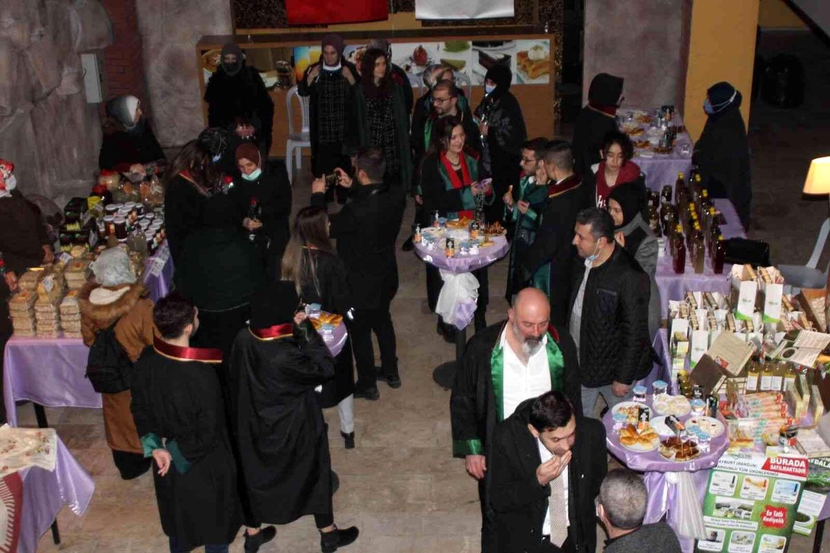 Kadın girişimciler kadınlar gününe özel stant kurdular