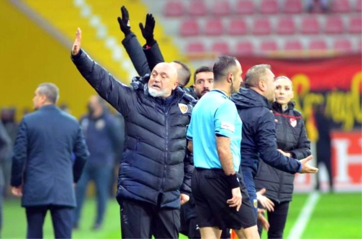 Kayserispor Teknik Direktörü Karaman cezalı