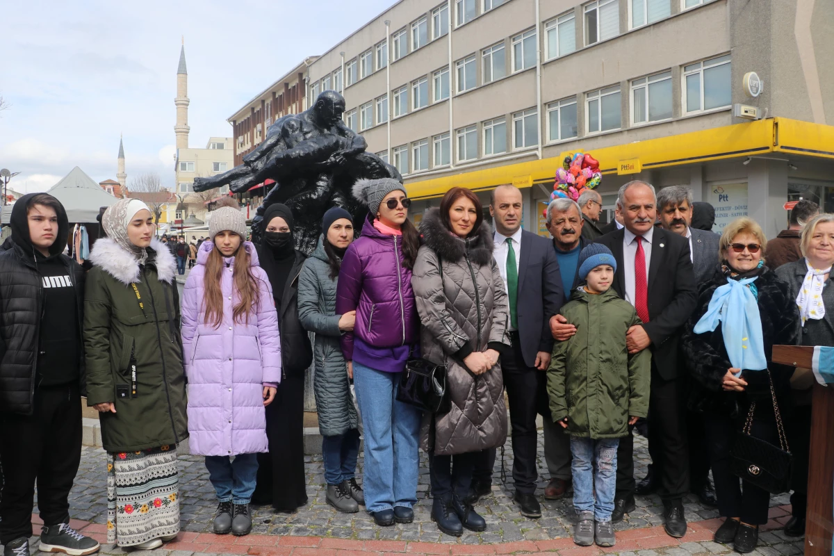 Kırım Tatar Türkü kadınları kalplerinin yarısını Ukrayna\'da bıraktı