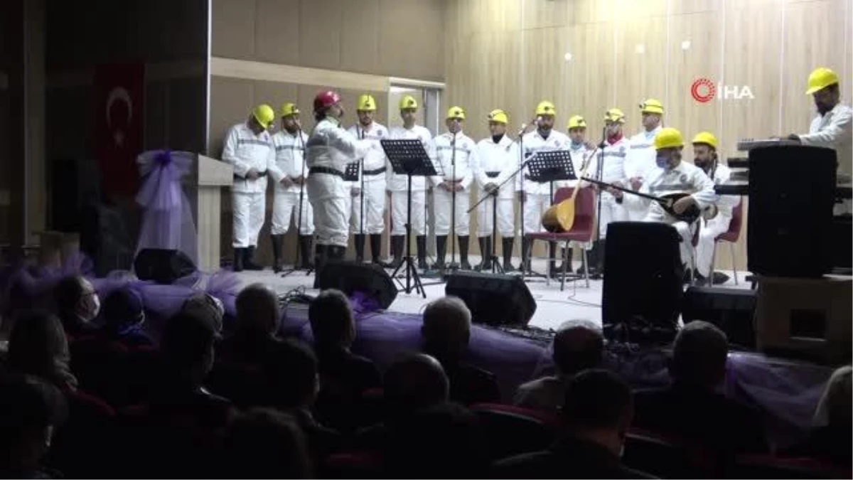 Türkiye\'nin ilk madenci korosu 8 Mart Dünya Kadınlar Günü\'nde konser verdi