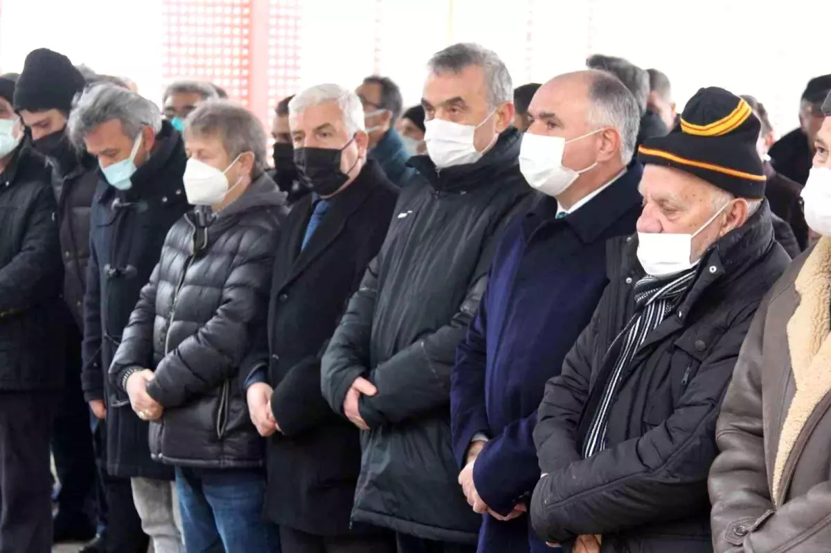 Ünlü spor adamının acı günü