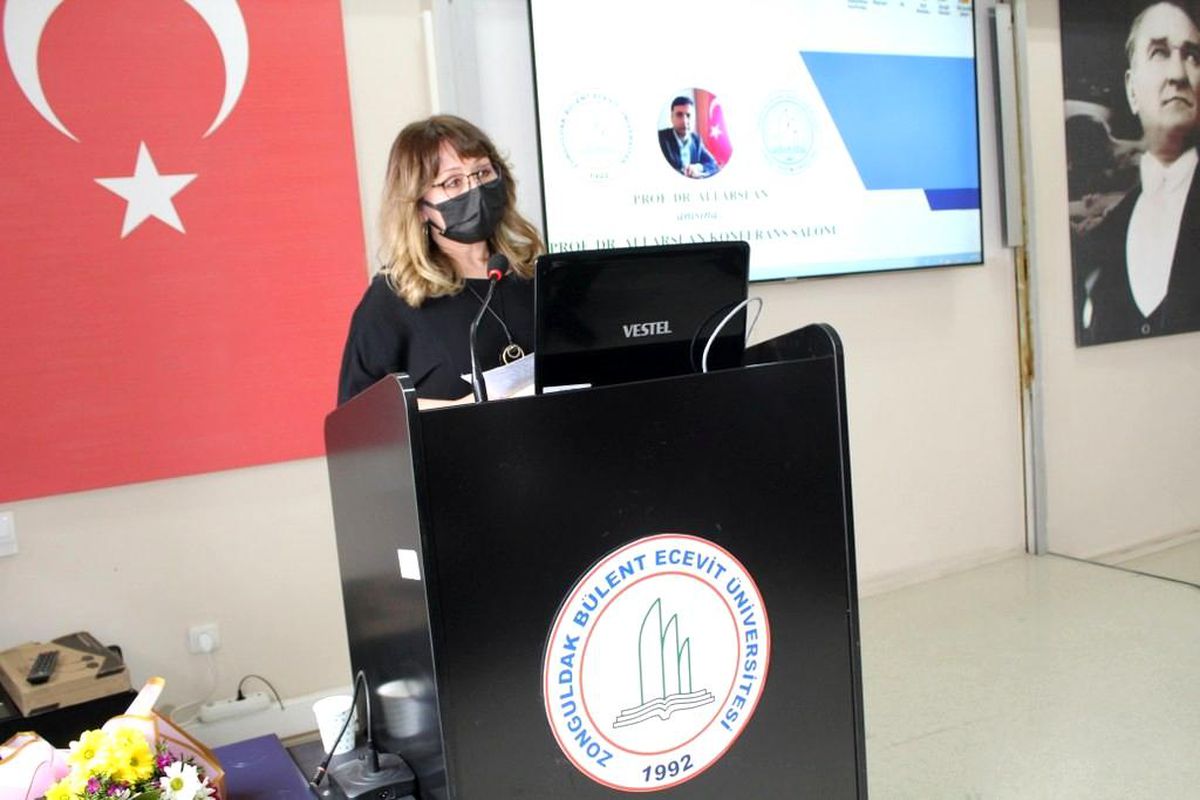 ZBEÜ\'de "Eğitim ve Toplumsal Cinsiyet Rolleri" konferansı