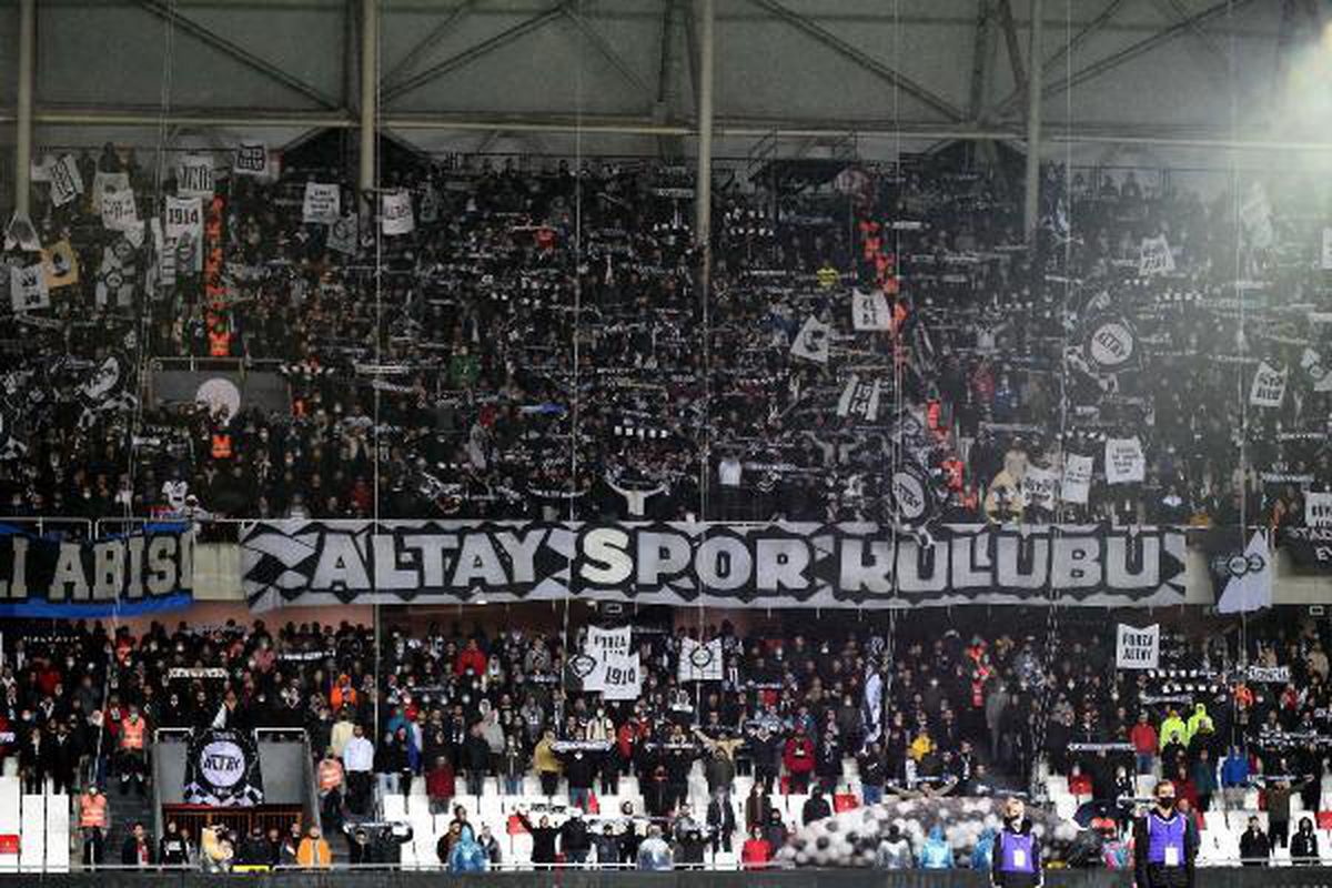 Altay\'dan tribün harekatı