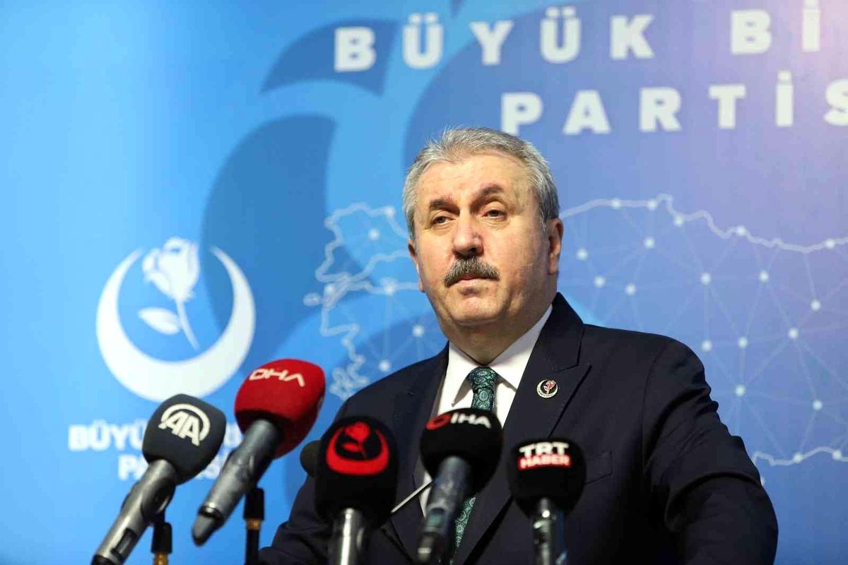 BBP Lideri Destici: 'Bu durumu bir 'istismar siyaseti' olarak görüyoruz'