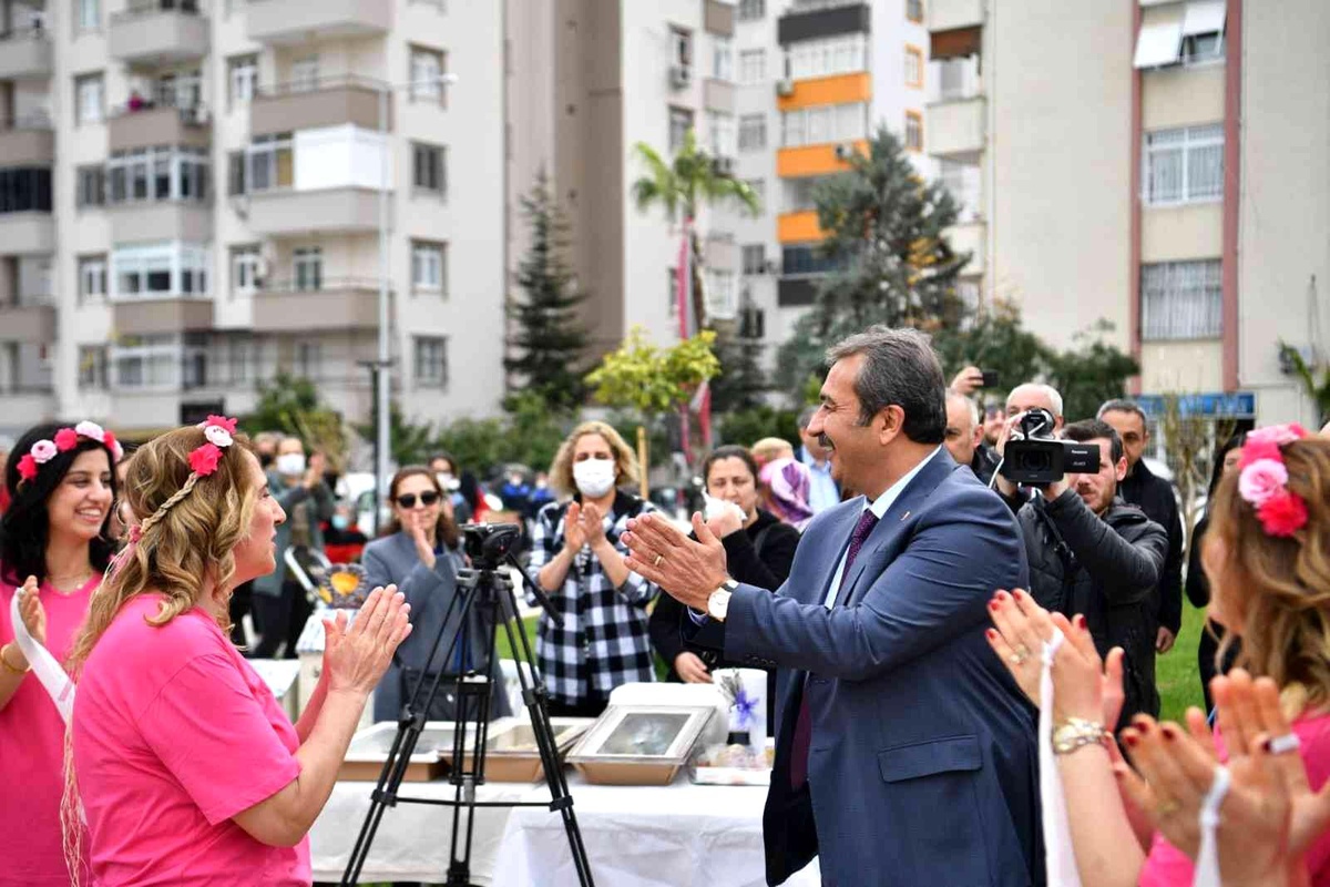 Çetin : "Kadınlarımız 365 gün başımızın tacıdır"