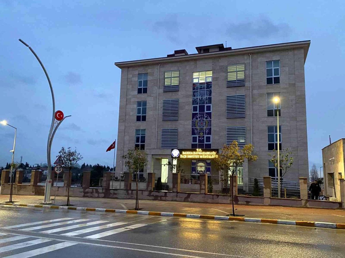 Son Dakika | Darıca İlçe Emniyet Müdürlüğü yeni hizmet binasına taşındı