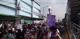 GUATEMALA CİTY - Guatemala'da olaylı Kadınlar Günü