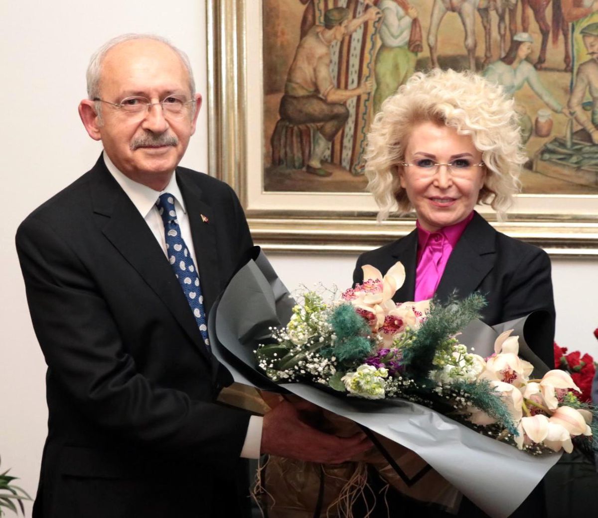 Kılıçdaroğlu\'ndan 36 yıllık çalışma arkadaşına kutlama