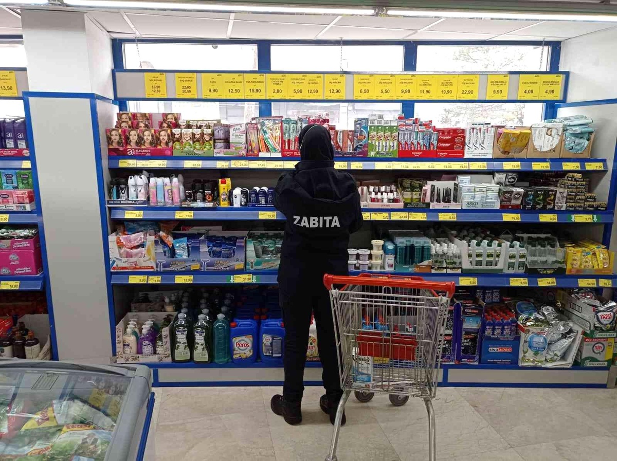 Kütahya\'daki zincir marketlerde denetim