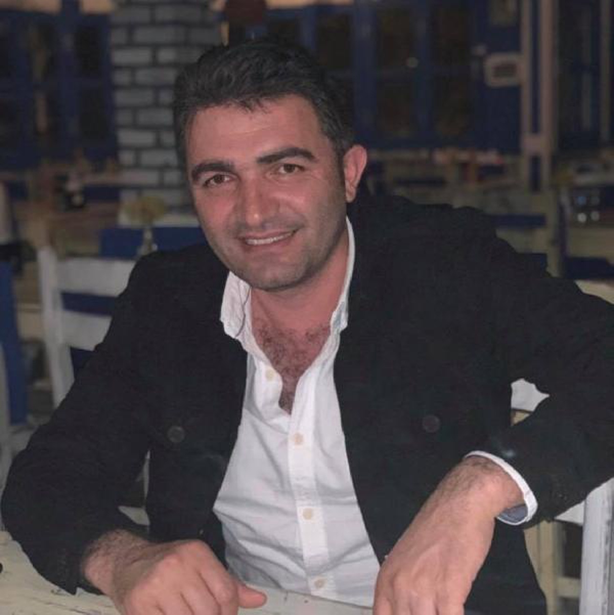 Otomobiline 7 mermi isabet eden iş insanının yara almadan kurtulduğu olayda 2 tutuklama