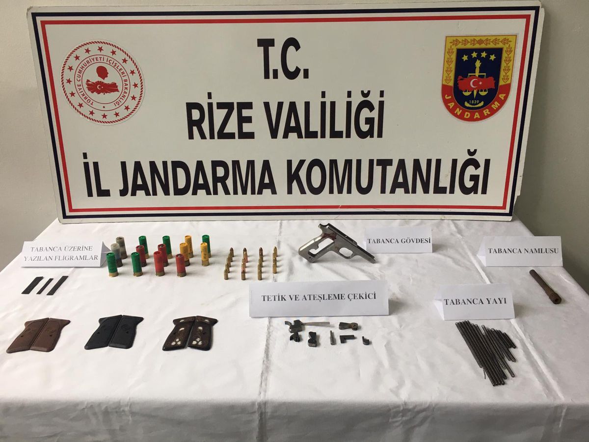 Son Dakika | Rize\'de kaçak silah atölyesine düzenlenen baskında 1 kişi yakalandı
