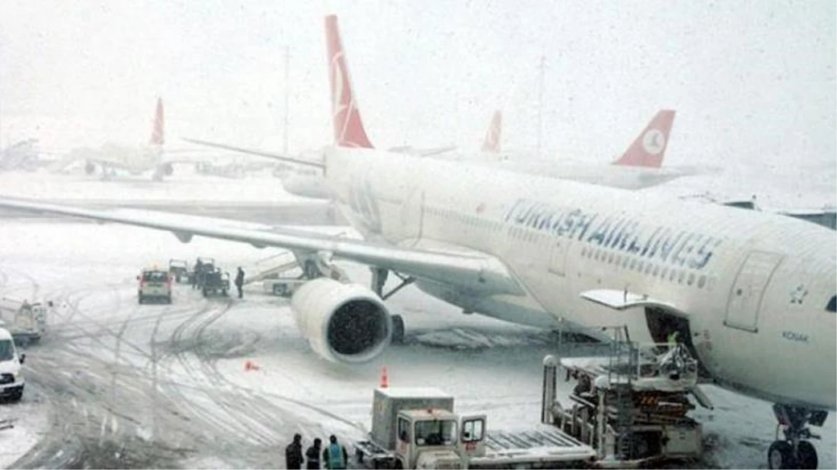 Kar yağışı nedeniyle THY, 213 uçuşunu iptal etti