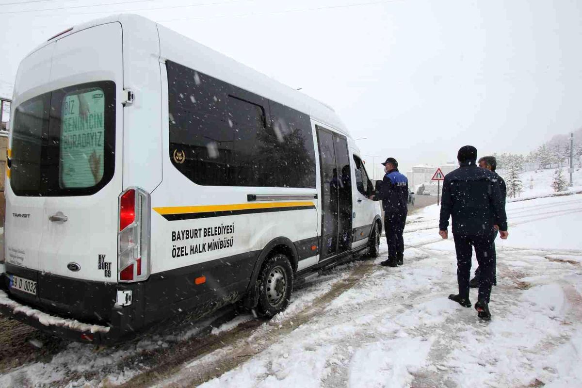 Zabıta ekiplerinden dolmuş denetimi