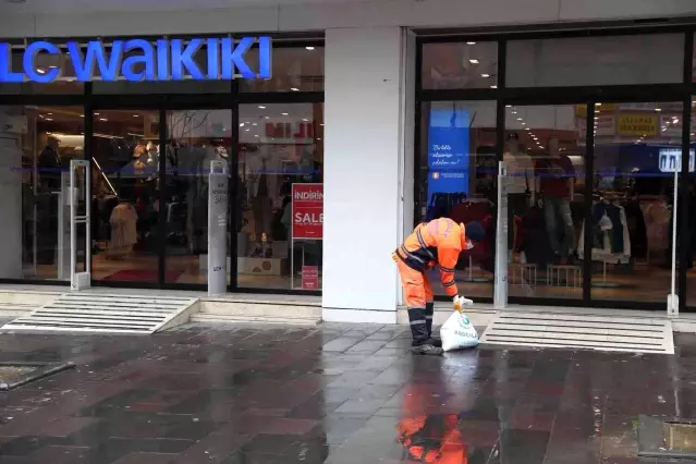 Bağcılar Belediyesi Karla Mücadele Timi sahada