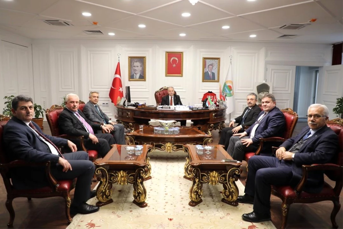Başkan Demirtaş: "Bizler her zaman emeğin ve emekçinin yanındayız"