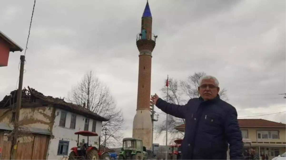 Yıkılmasına izin vermediler! Camisiz minare vatandaşlar tarafından yoğun ilgi görüyor