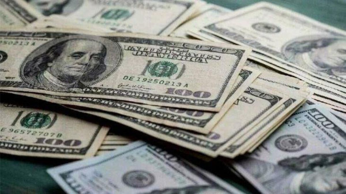 Dolar çıldırdı, 15\'e doğru koşar adım gidiyor