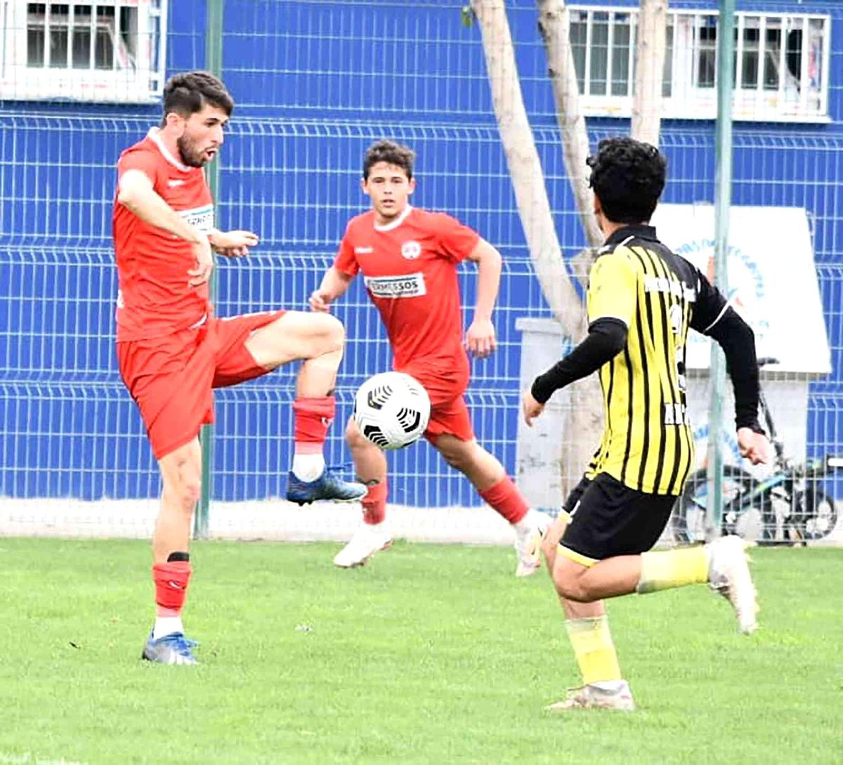 Döşemealtı\'nın Muratpaşa karşısında hedefi 3 puan