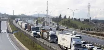İstanbul yolunda 8 kilometrelik TIR ve kamyon kuyruğu
