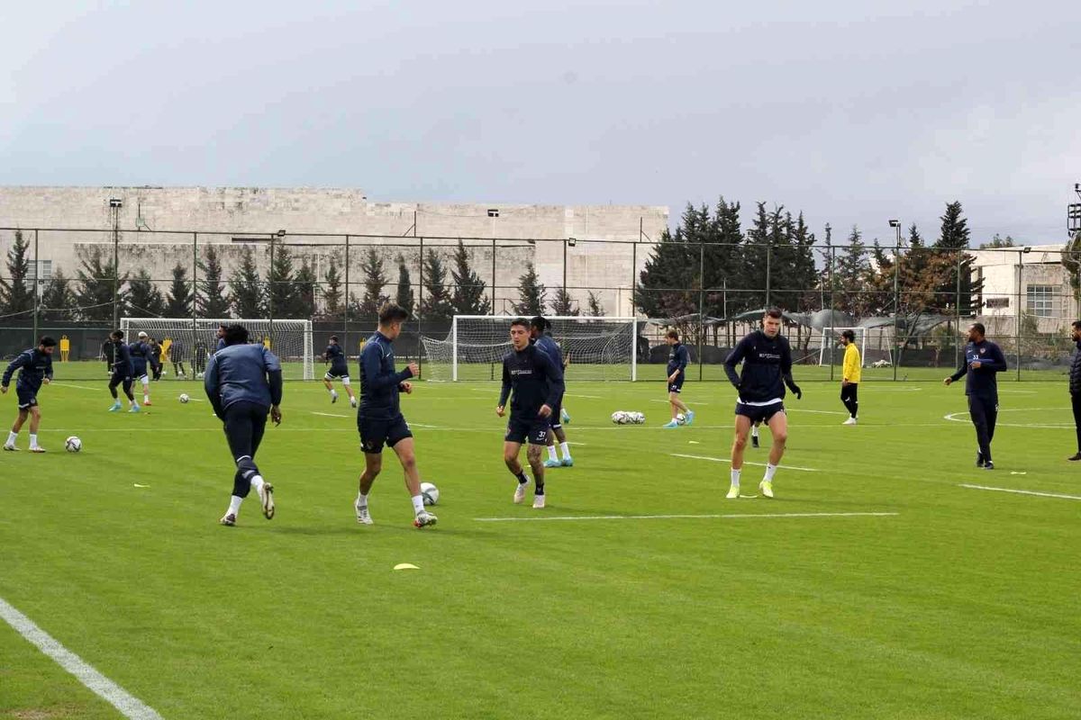 Ömer Erdoğan: 'Her maçı tek tek değerlendiriyoruz'