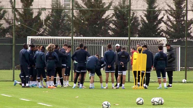 Ömer Erdoğan: Her maçı tek tek değerlendiriyoruz 