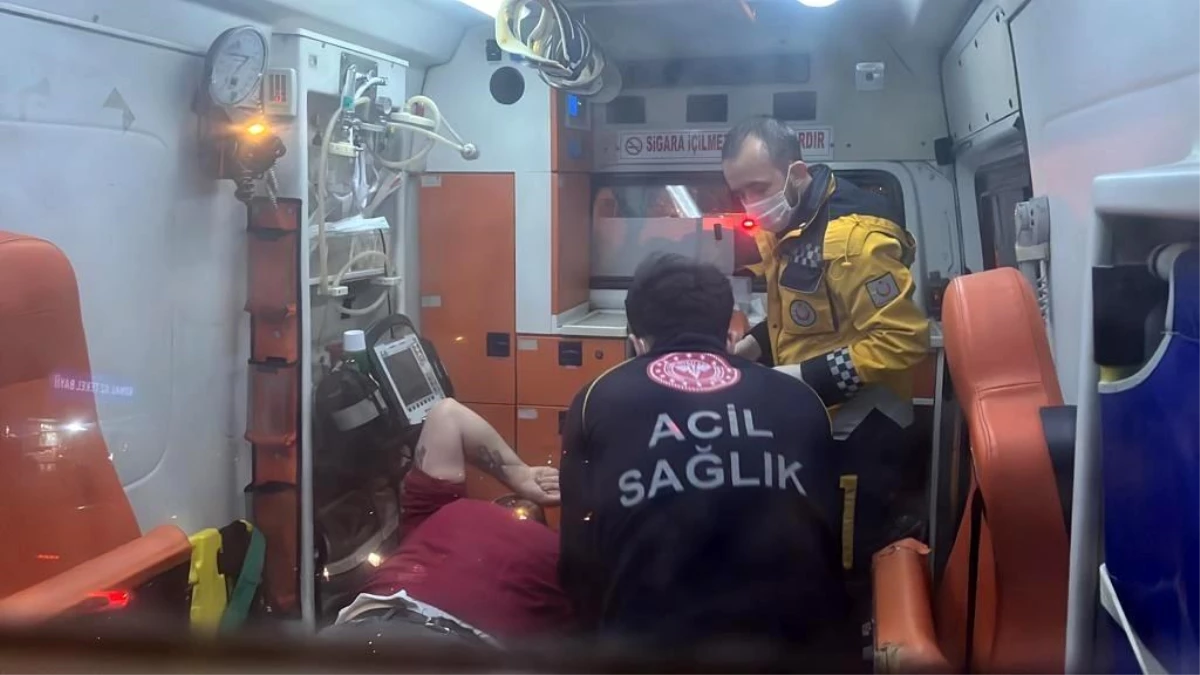 Ortaköy'de silahlı kavga: Kavgayı ayırmaya çalışan motokurye bacağından vuruldu