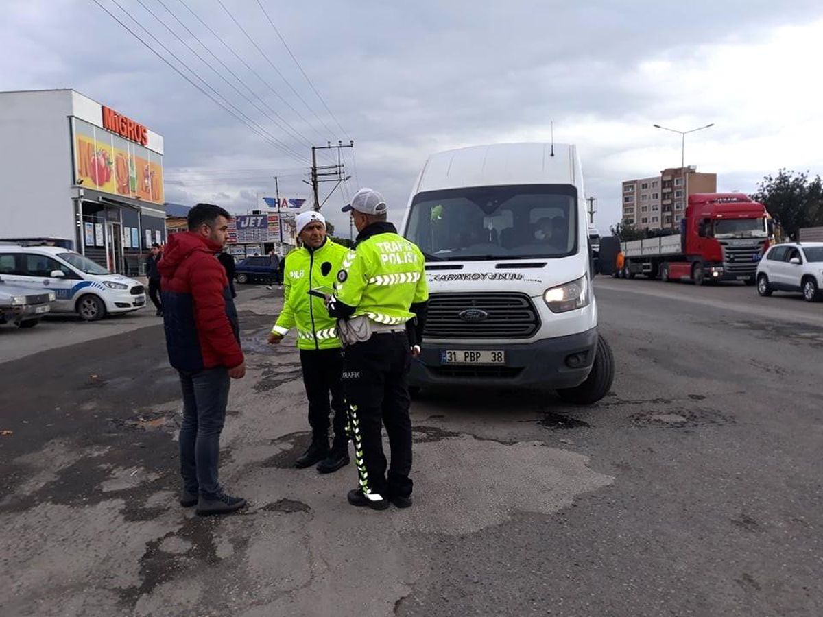 Payas\'ta servis araçları denetlendi