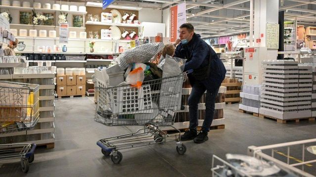 Rusya'nın Ukrayna'yı işgali: Ülkesini terk etmek isteyen Ruslar anlatıyor
