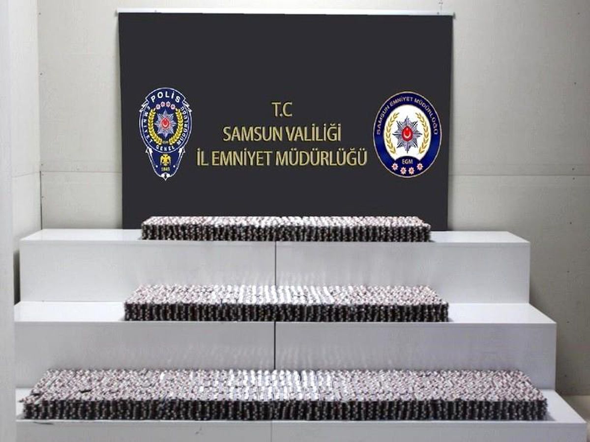 Son dakika haberleri | Samsun\'da 55 bin 972 kapsül sentetik ecza ele geçirildi: 3 gözaltı