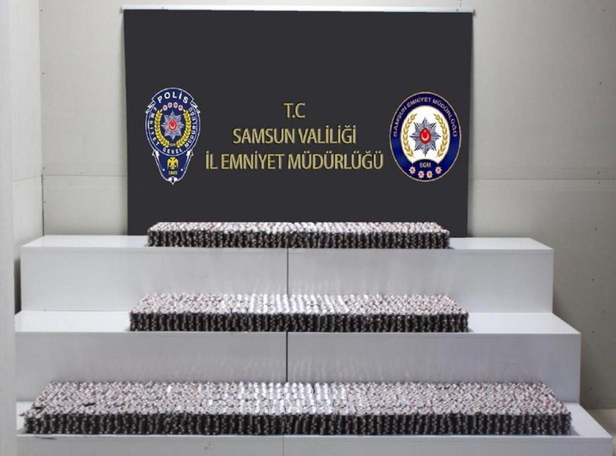 Samsun\'da 55 bin 972 kapsül sentetik ecza ele geçirildi